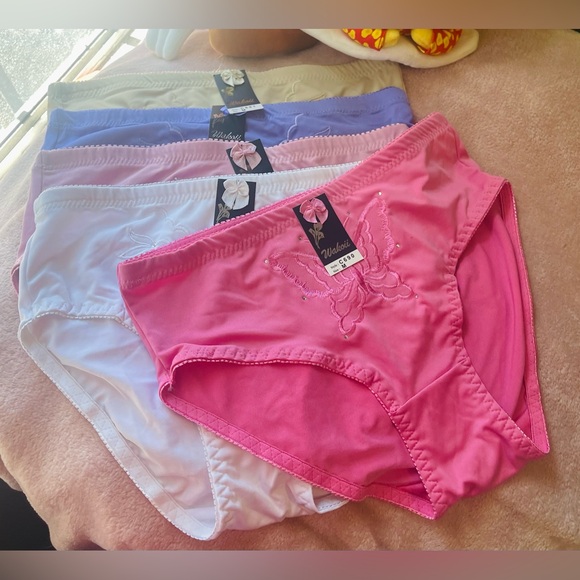 Wakoii underwear 5 ❤️ - Picture 3 of 4